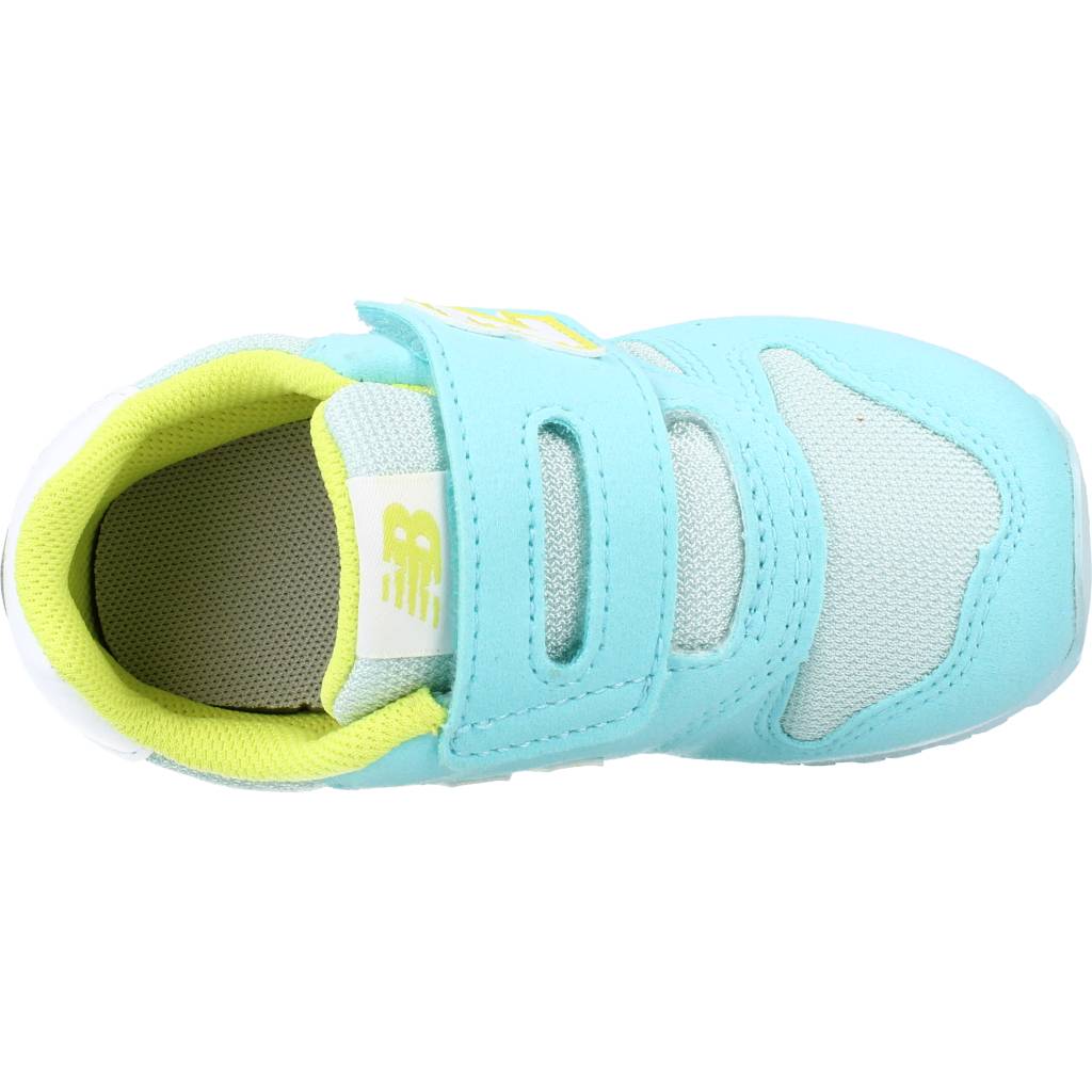 NEW BALANCE IZ JE en color GRIS  (7)