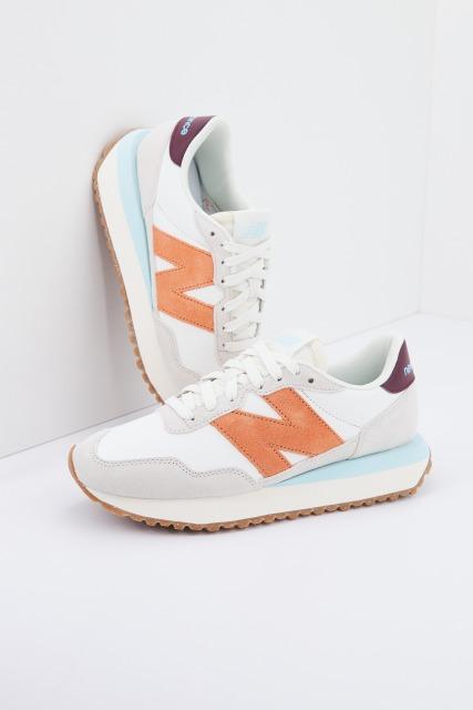 NEW BALANCE  en color NUDE  (1)