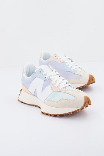 NEW BALANCE  PAB LIFESTYLE en color BEIS  (3)