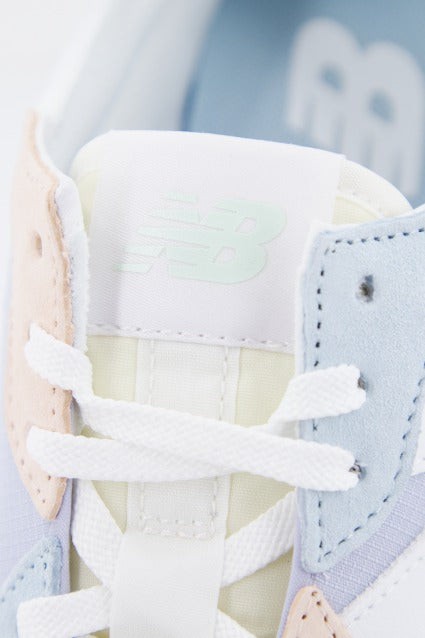 NEW BALANCE  PAB LIFESTYLE en color BEIS  (4)
