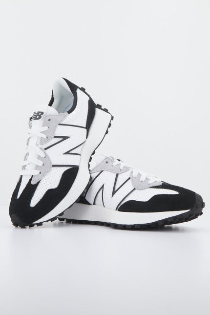 NEW BALANCE MS NI en color BLANCO  (1)