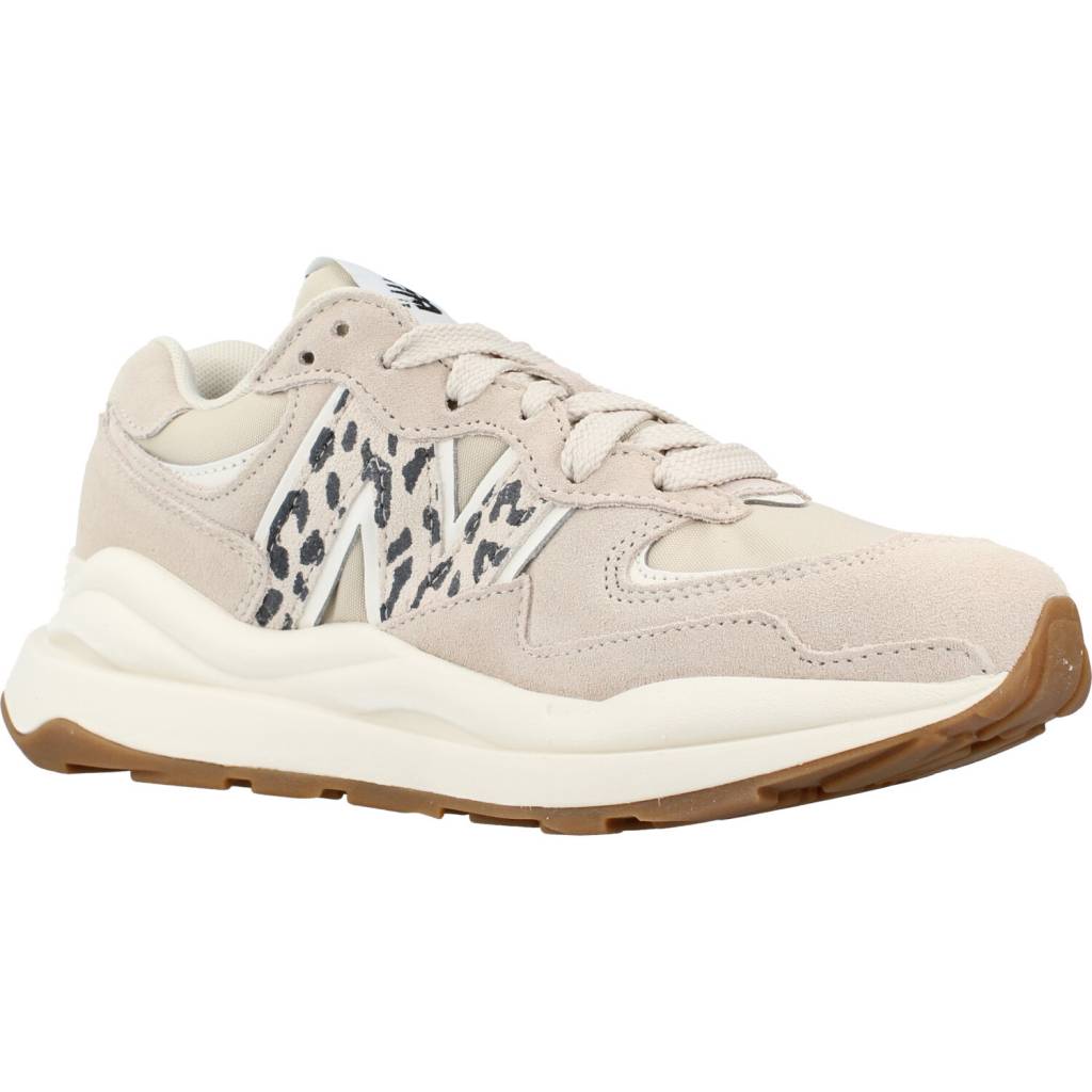 NEW BALANCE W APB en color BEIS  (8)