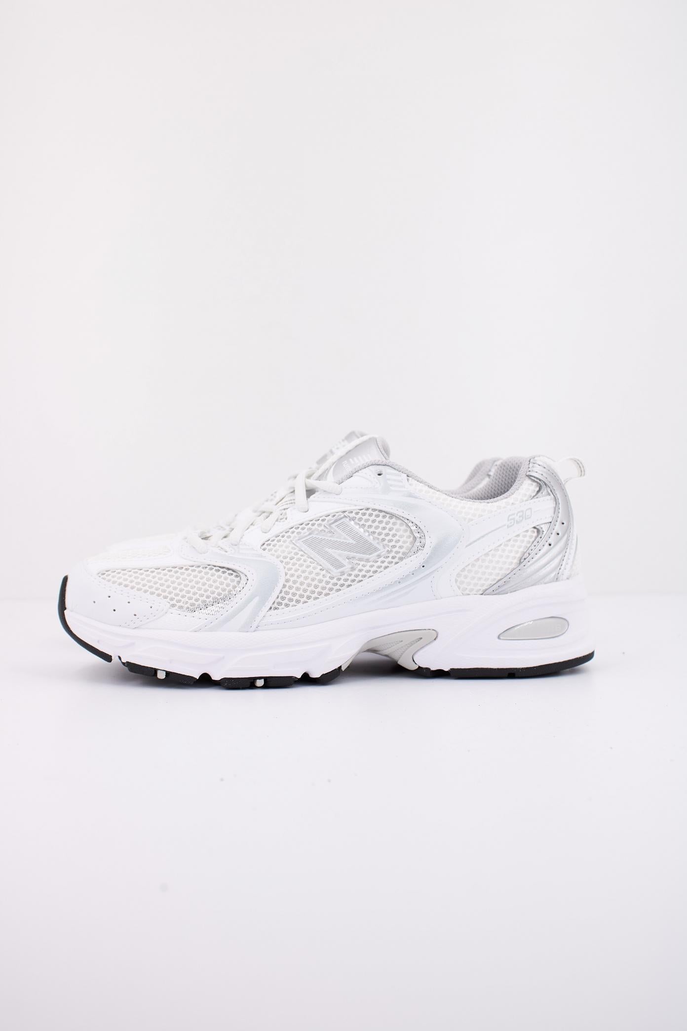 NEW BALANCE MR EMA en color BLANCO  (1)