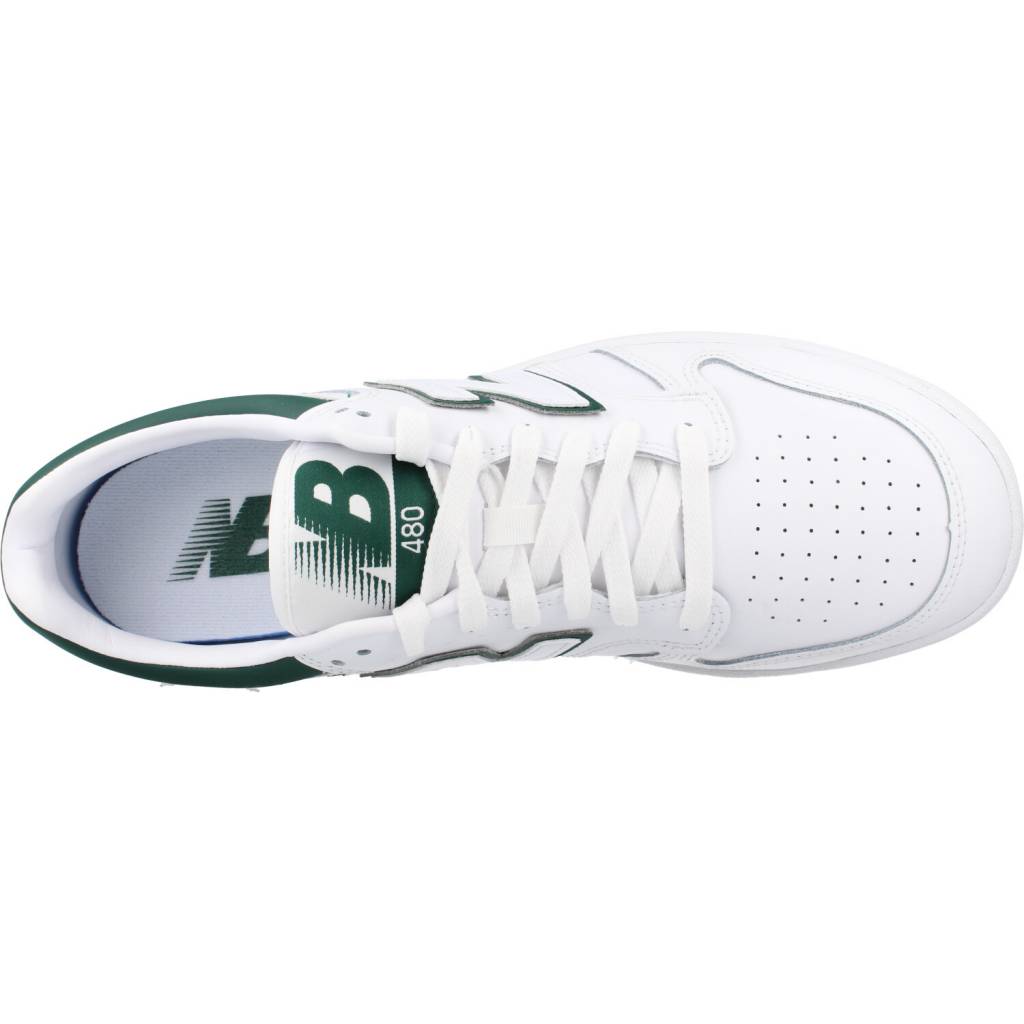 NEW BALANCE BB LGT en color BLANCO  (10)
