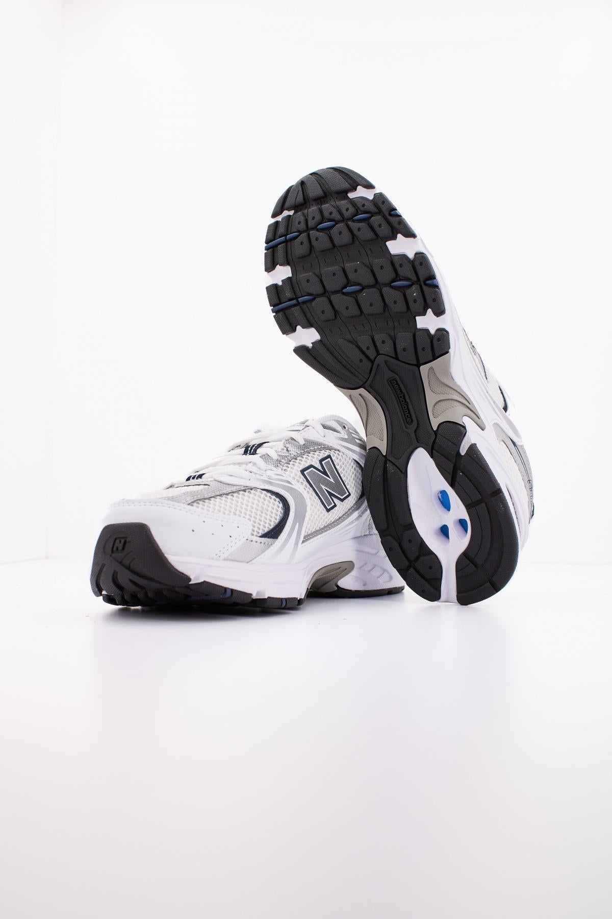 NEW BALANCE MR SG en color BLANCO  (4)