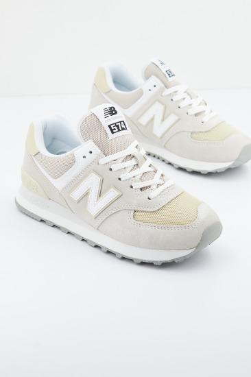 NEW BALANCE U FOG en color BEIS  (1)