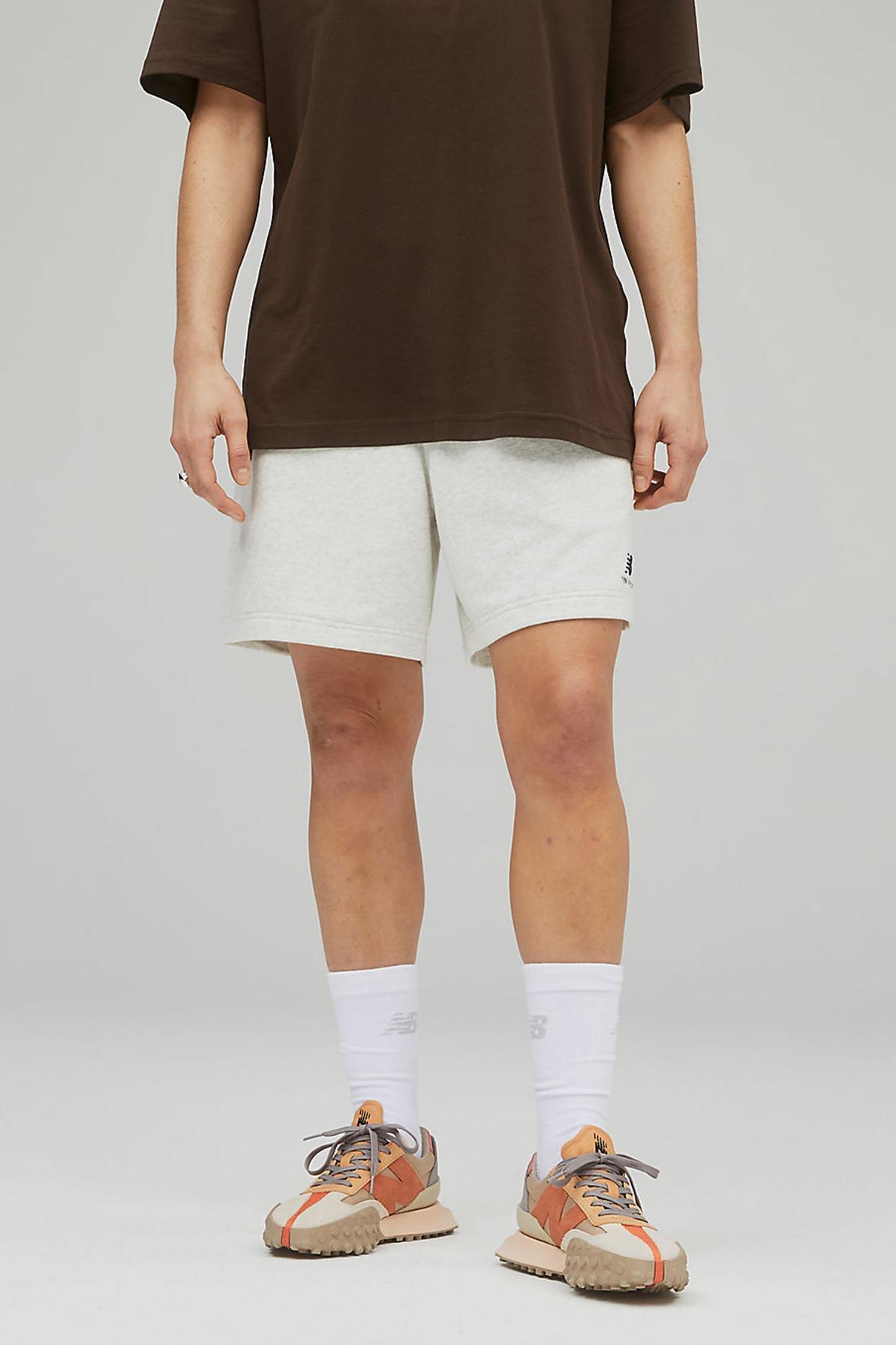 NEW BALANCE UNI-SSENTIALS FRENCH TERRY SHORT en color BLANCO  (1)