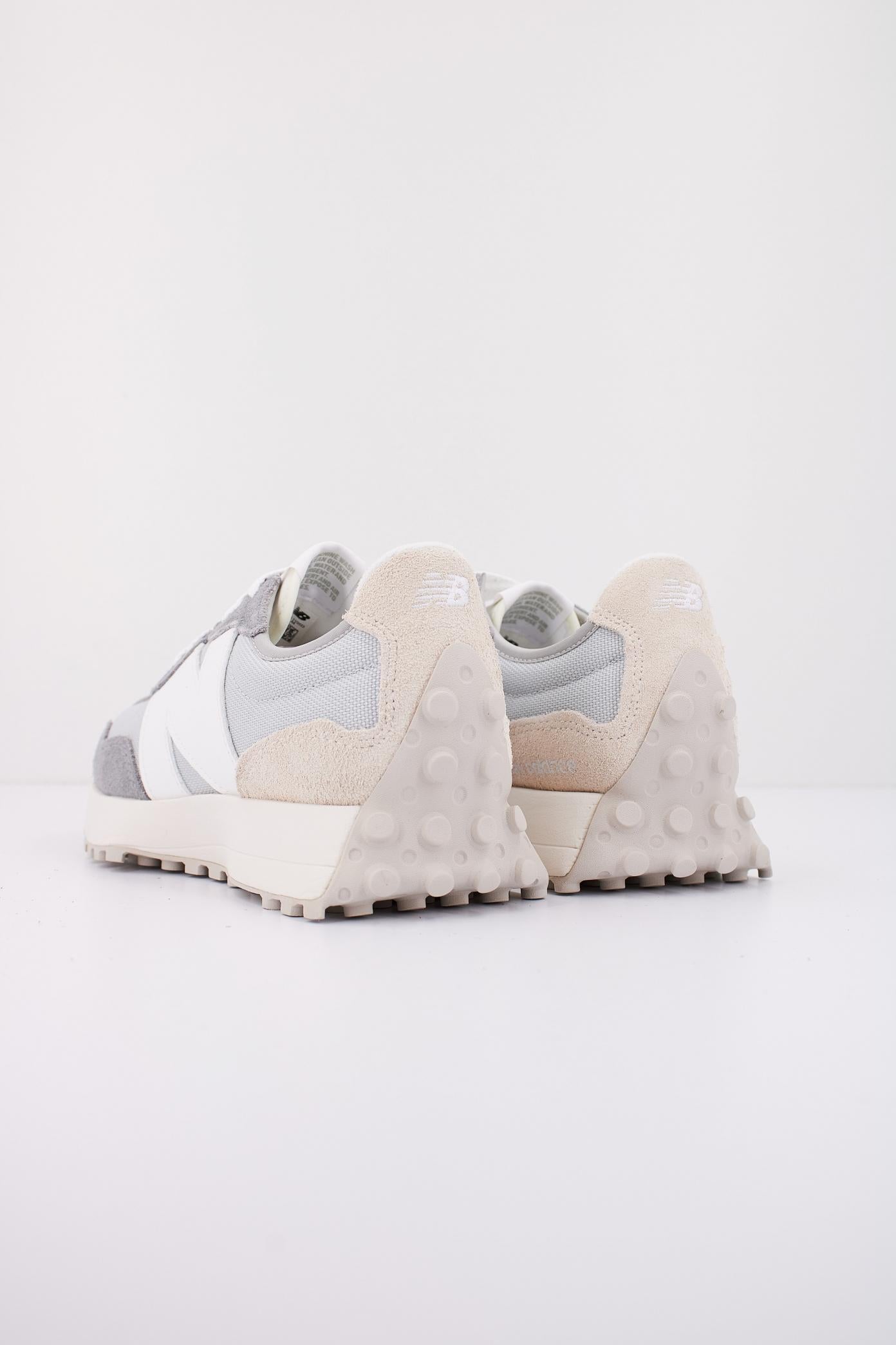 NEW BALANCE RUNNING INSPIRED en color GRIS  (3)