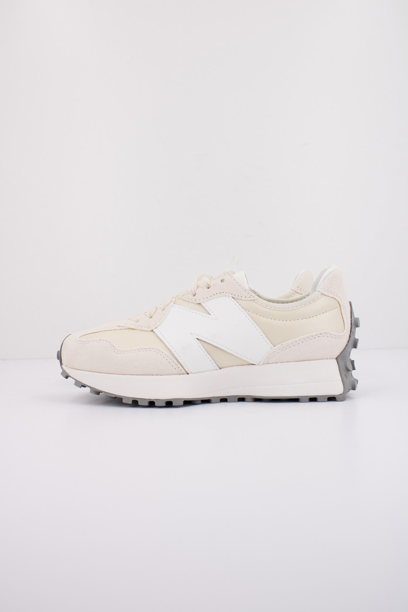 NEW BALANCE WS MO en color BLANCO  (1)