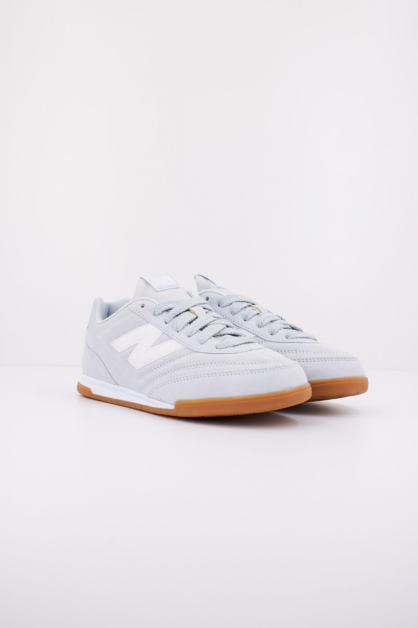 NEW BALANCE URC EB en color AZUL  (2)