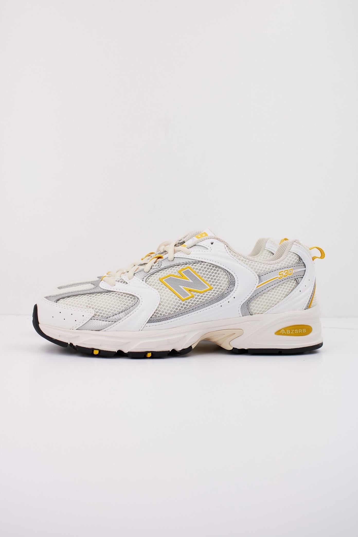NEW BALANCE MR SY en color BLANCO  (1)