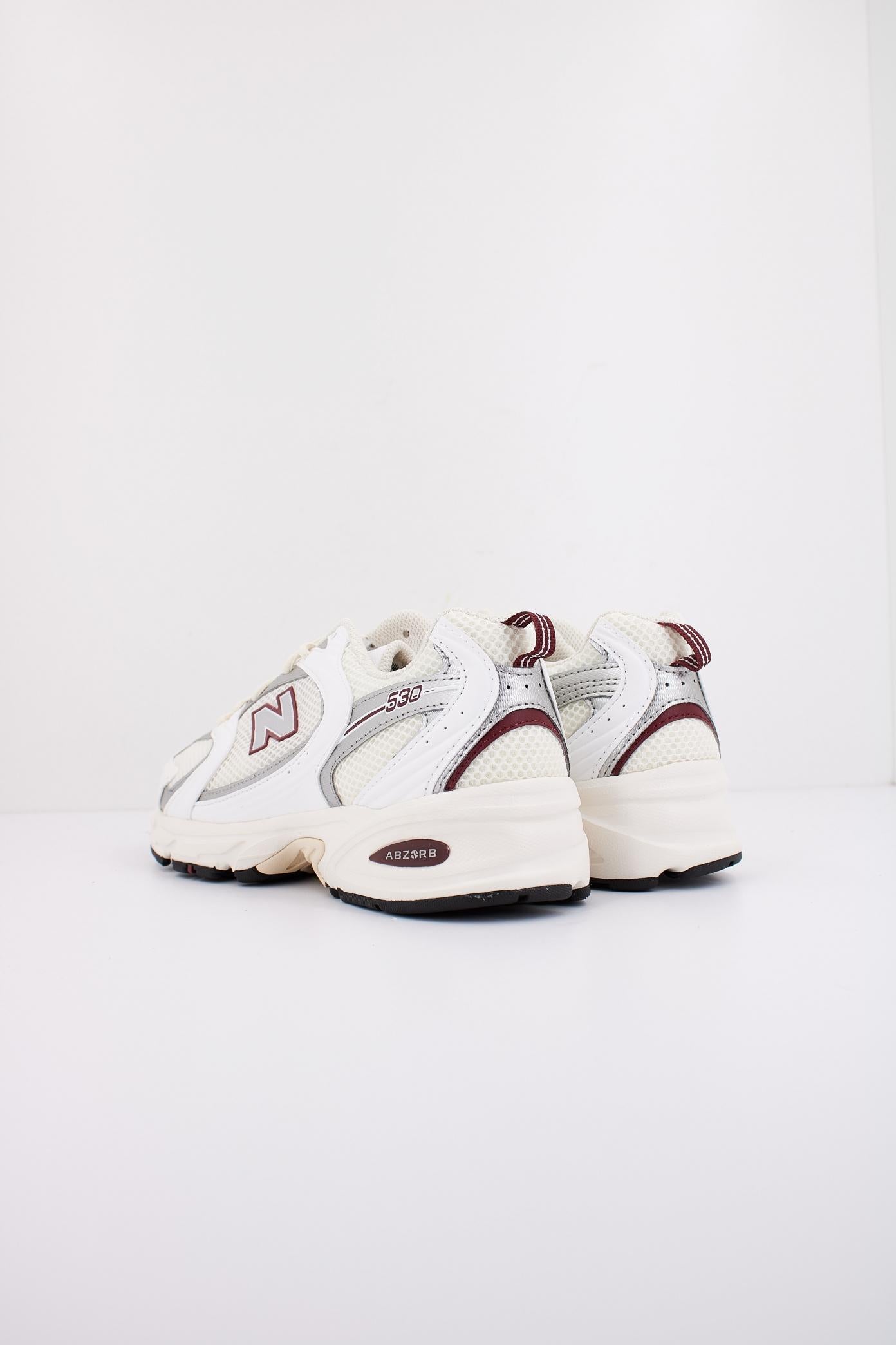 NEW BALANCE MR SZ en color BLANCO  (4)