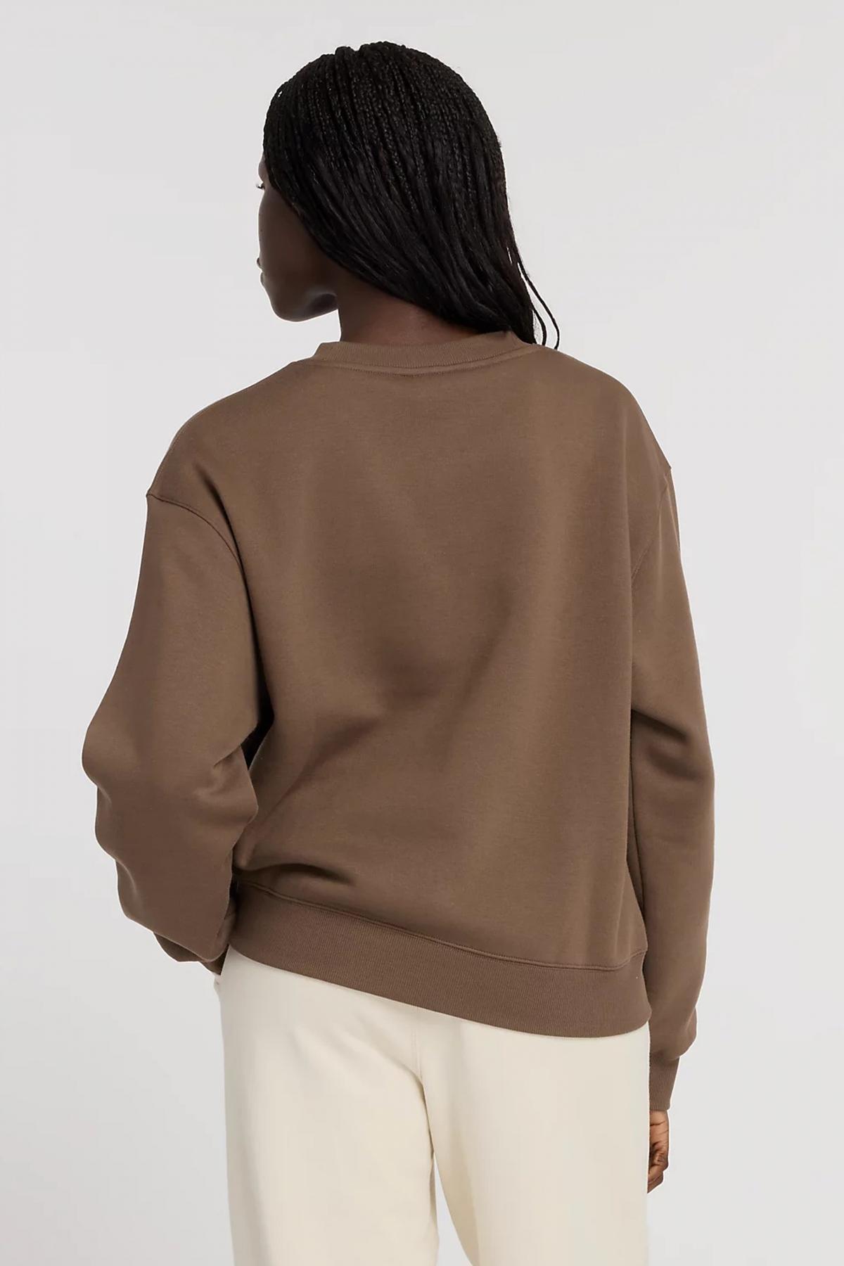 NEW BALANCE GRAPHIC FLEECE CREW en color MARRON  (3)