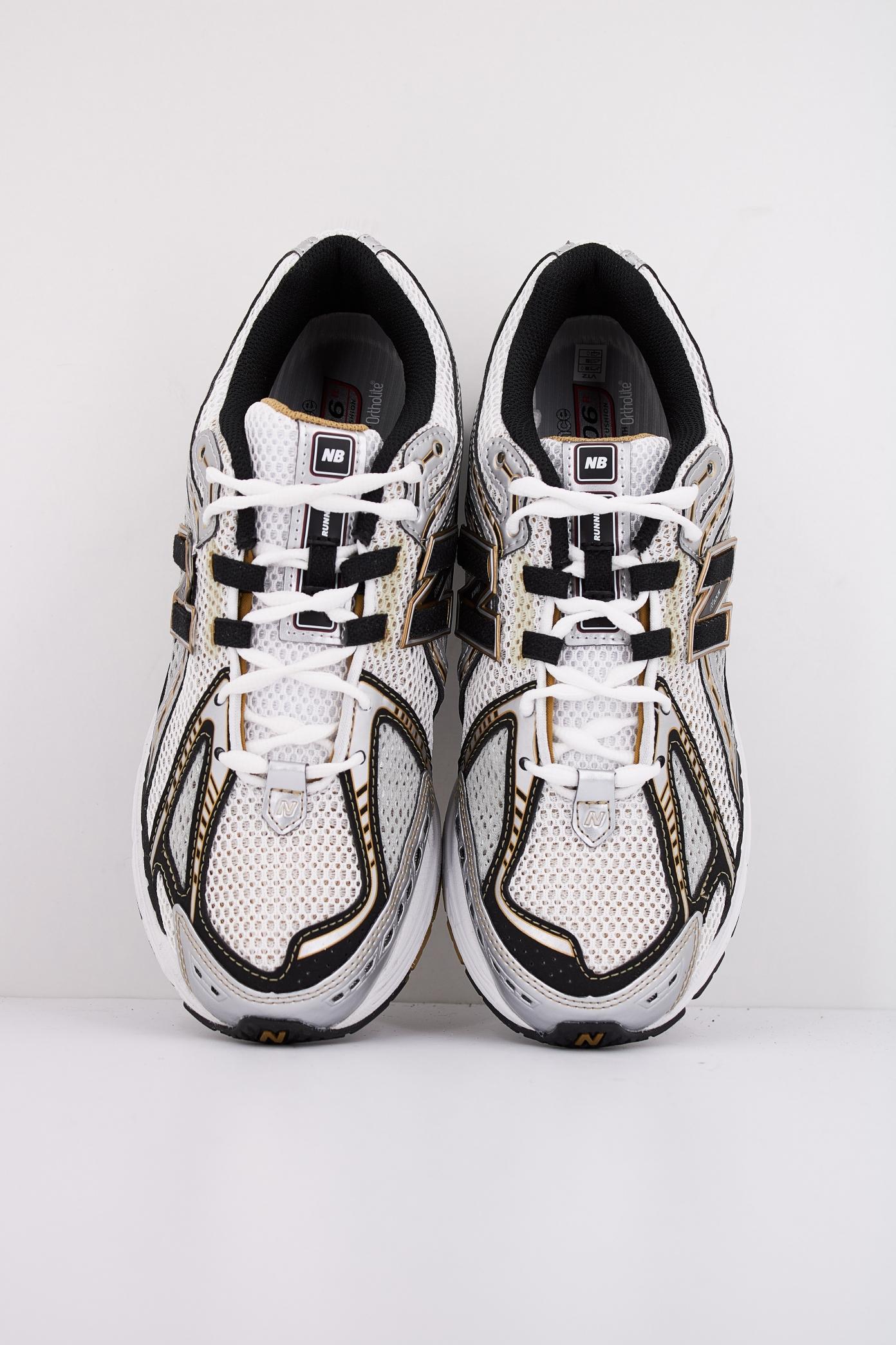 NEW BALANCE M en color BLANCO  (3)