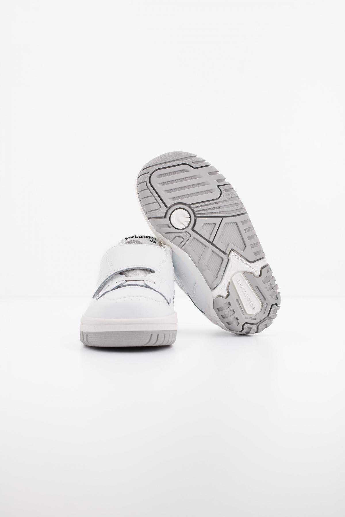 NEW BALANCE PB KIDS COURT en color BLANCO  (5)