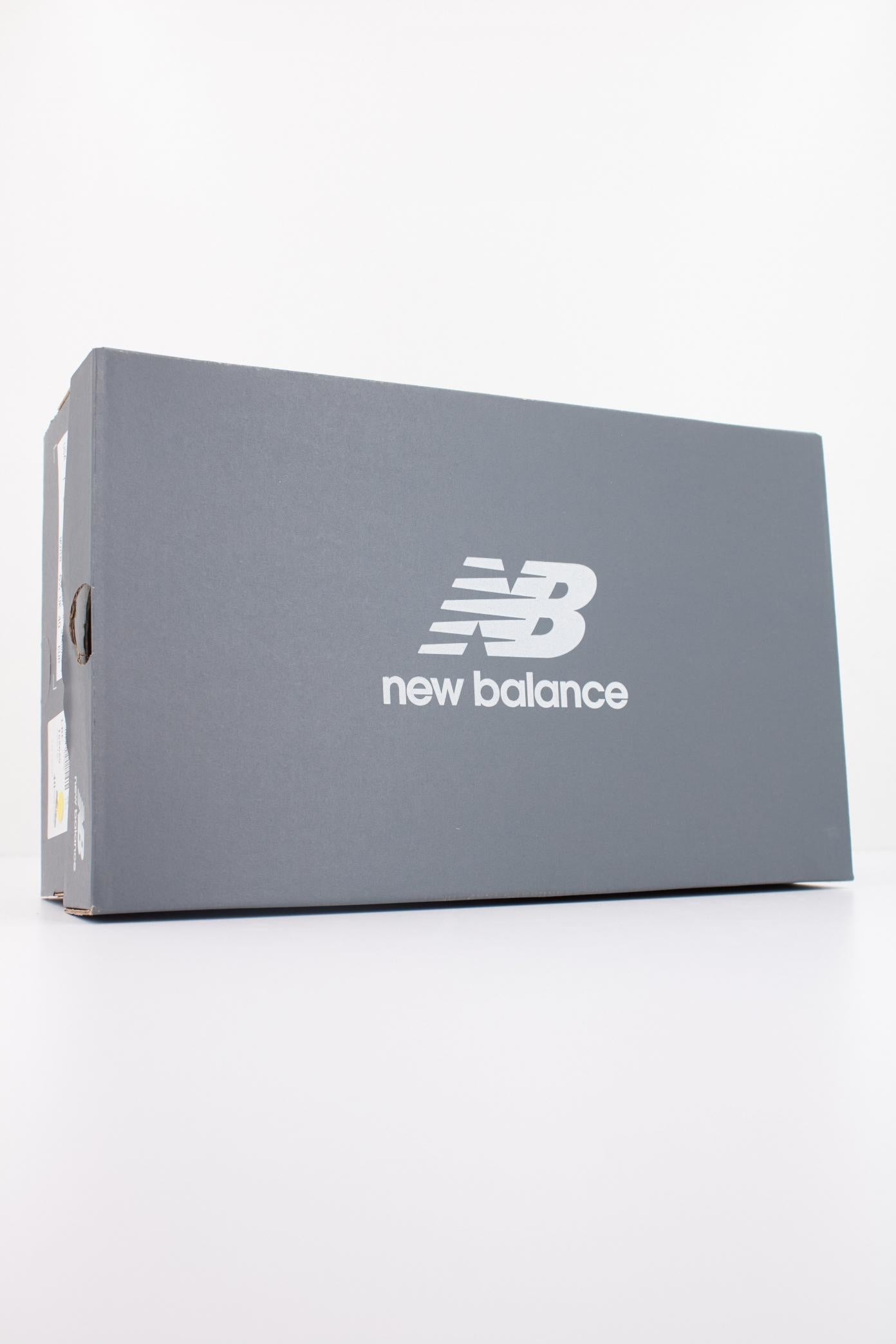 NEW BALANCE M en color BLANCO  (6)