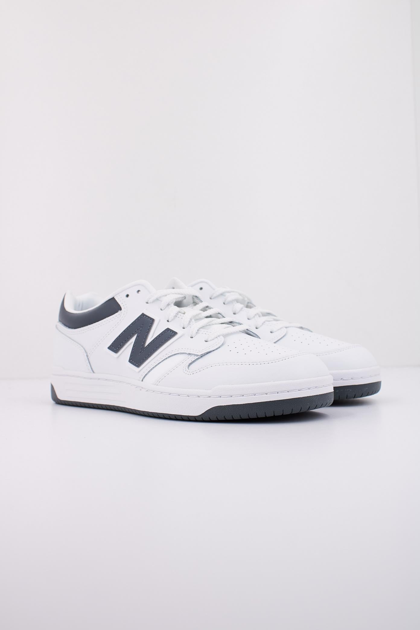 NEW BALANCE BB en color BLANCO  (2)