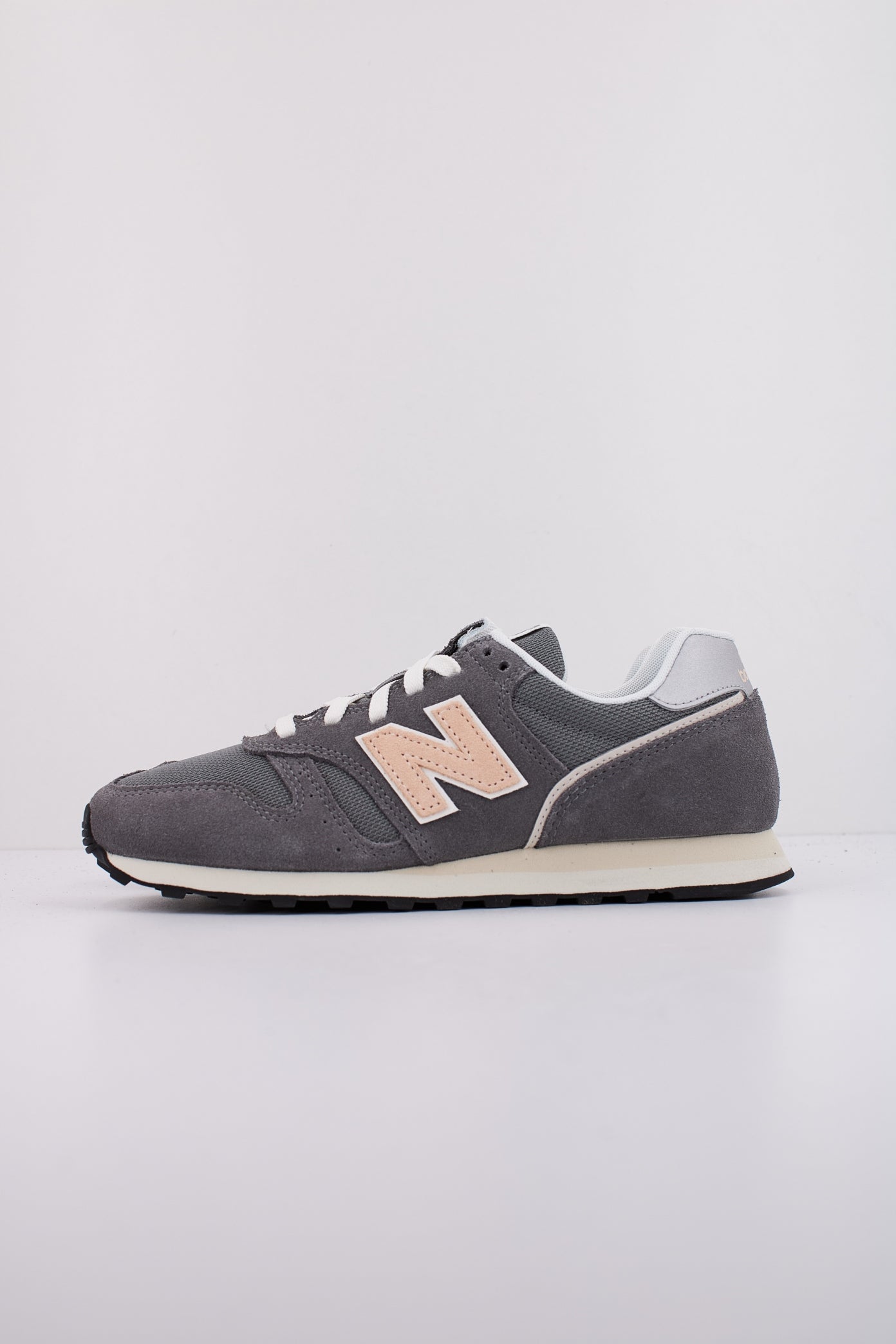 NEW BALANCE WL  en color GRIS  (1)