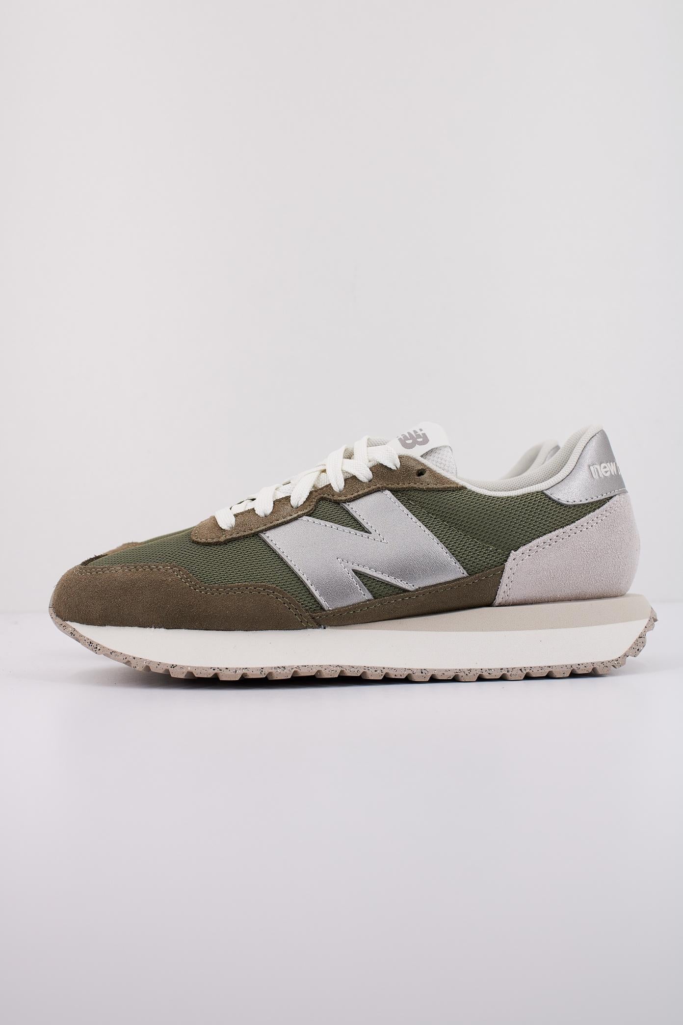 NEW BALANCE WS MSW en color VERDE  (1)