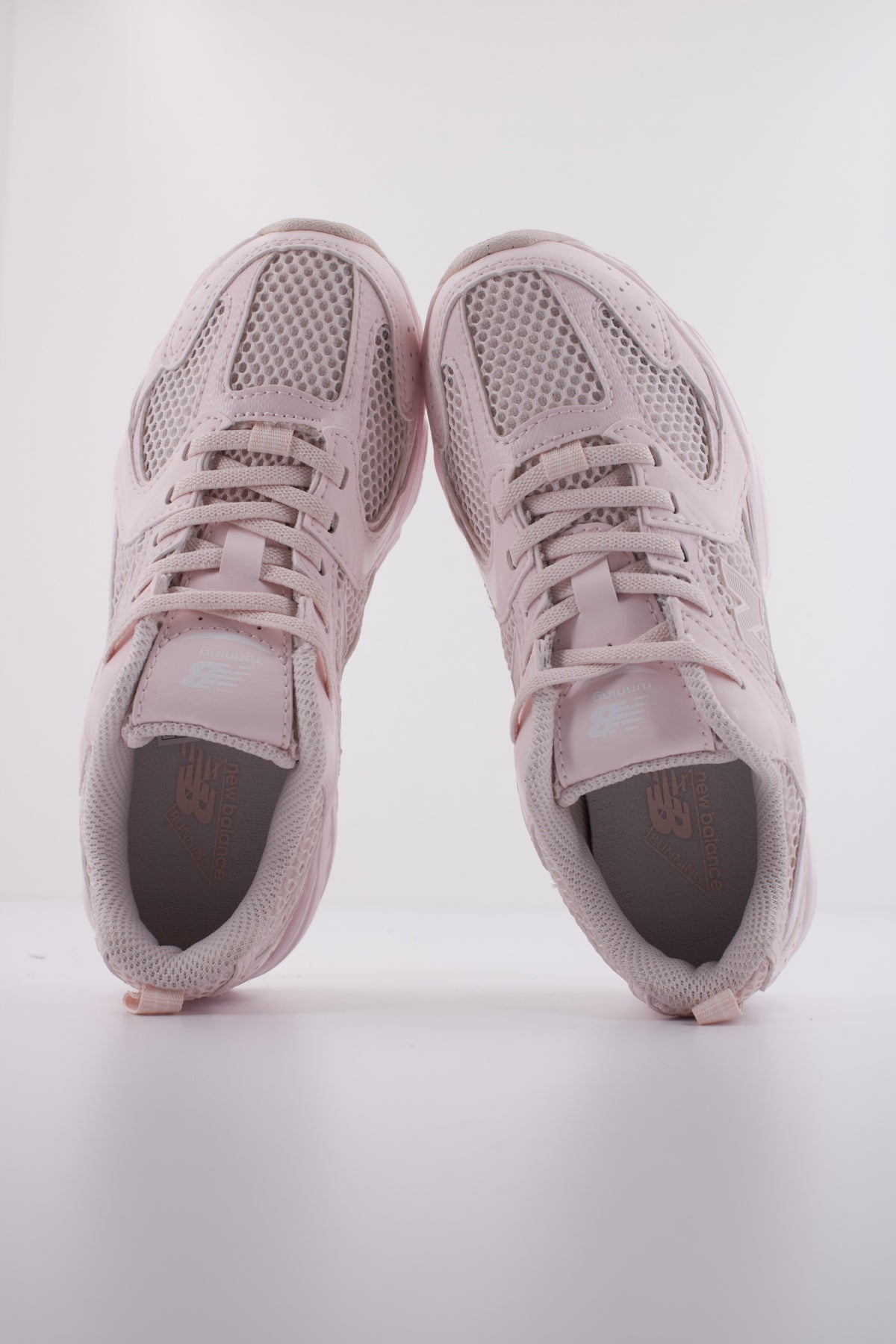 NEW BALANCE PZ  en color ROSA  (3)