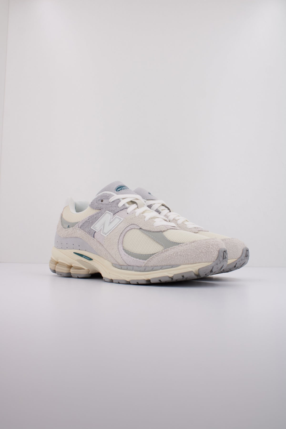 NEW BALANCE M en color GRIS  (2)