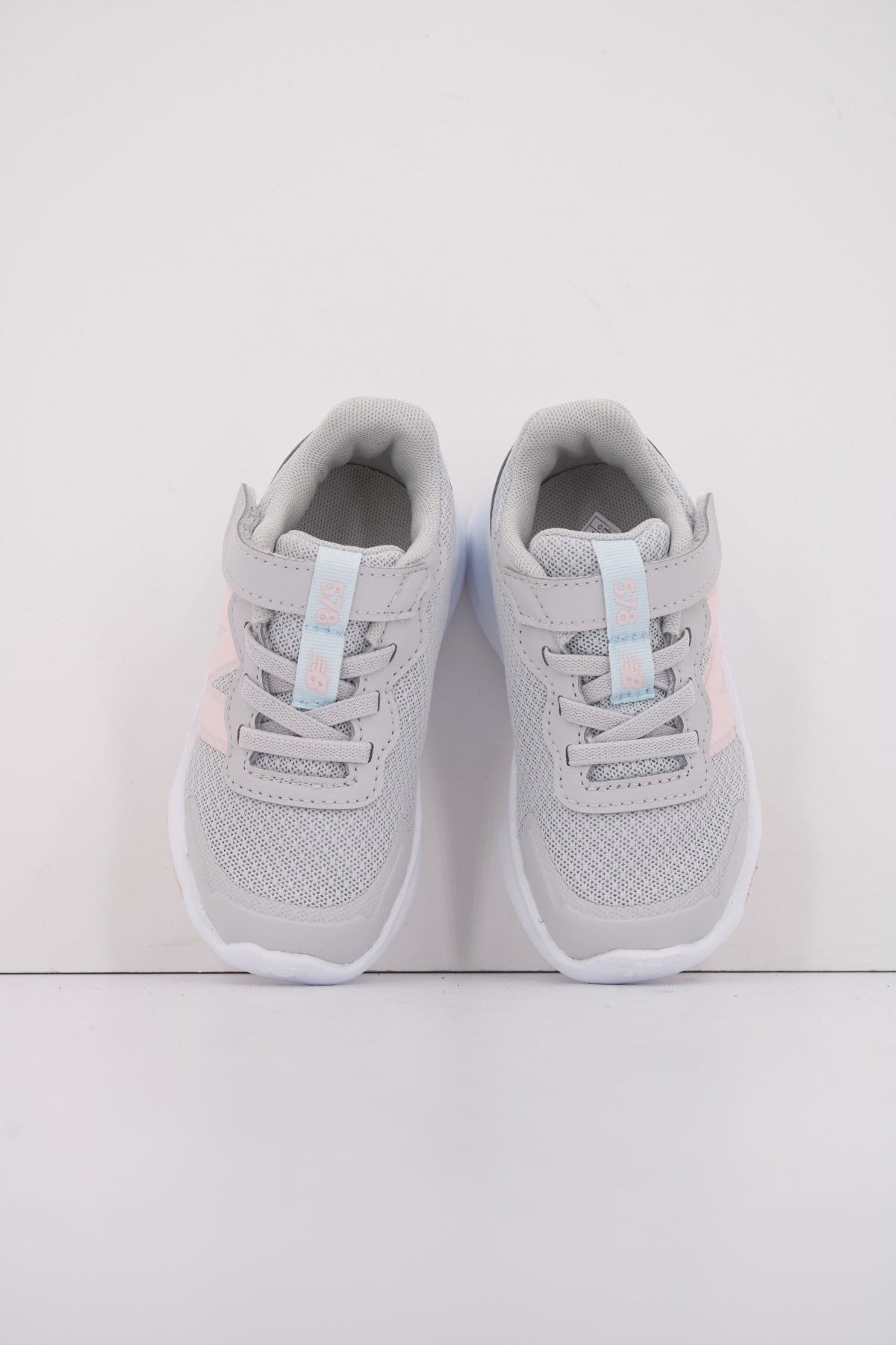 NEW BALANCE IT en color GRIS  (3)