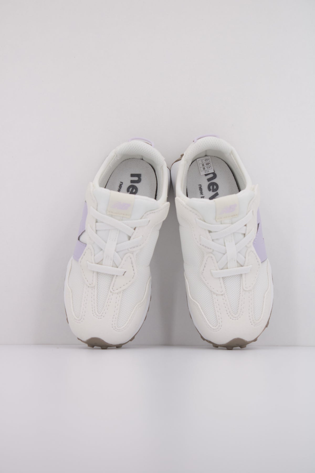NEW BALANCE NW  en color BEIS  (3)
