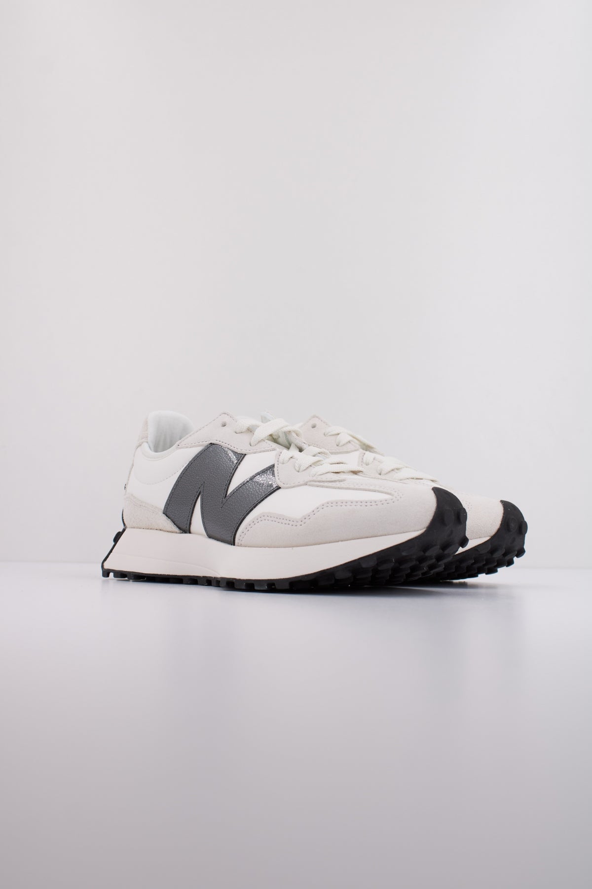 NEW BALANCE WS en color BLANCO  (2)