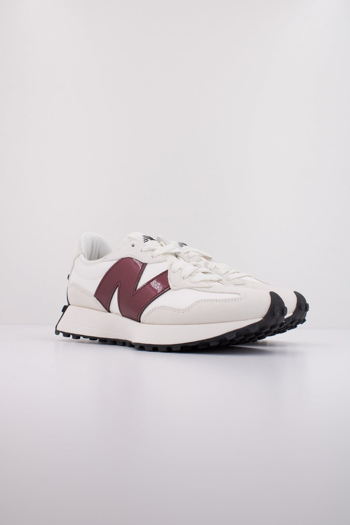 NEW BALANCE WS en color BLANCO  (2)