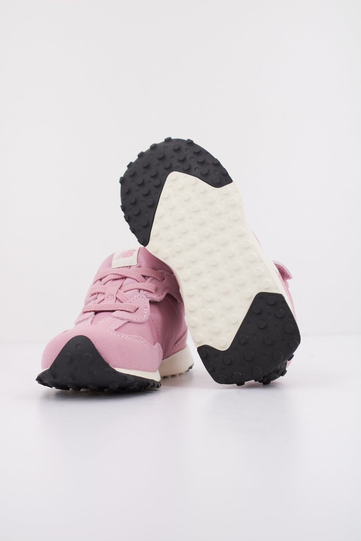 NEW BALANCE NW PS en color ROSA  (5)