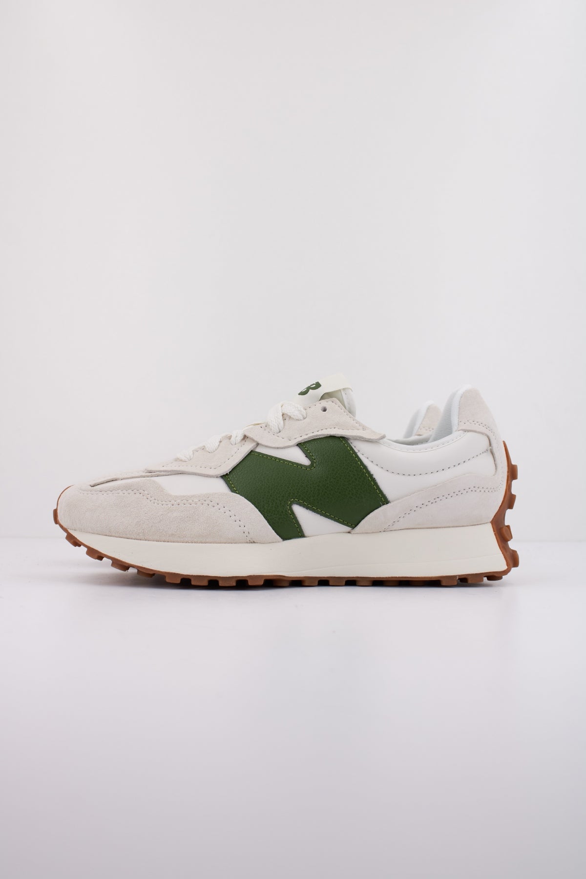 NEW BALANCE U WKN en color BLANCO  (1)