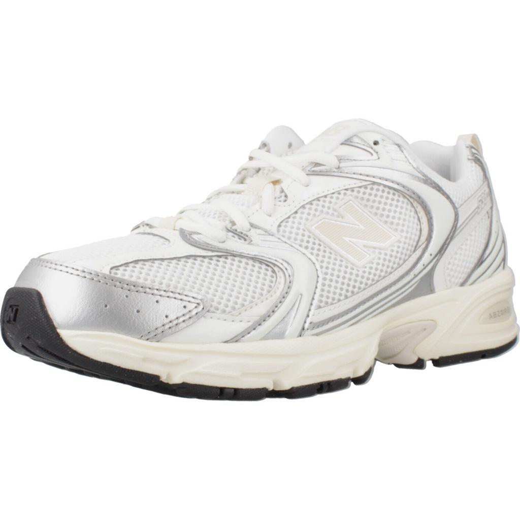 NEW BALANCE U SB en color BLANCO  (1)