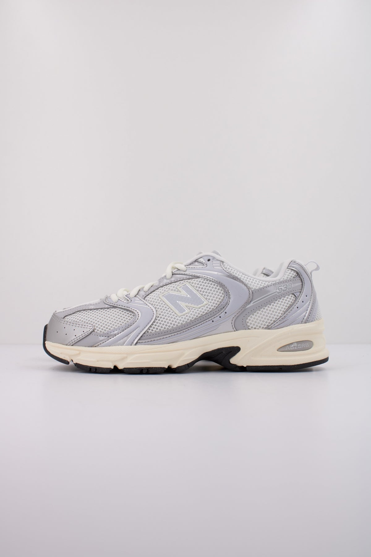 NEW BALANCE US EA en color GRIS  (1)