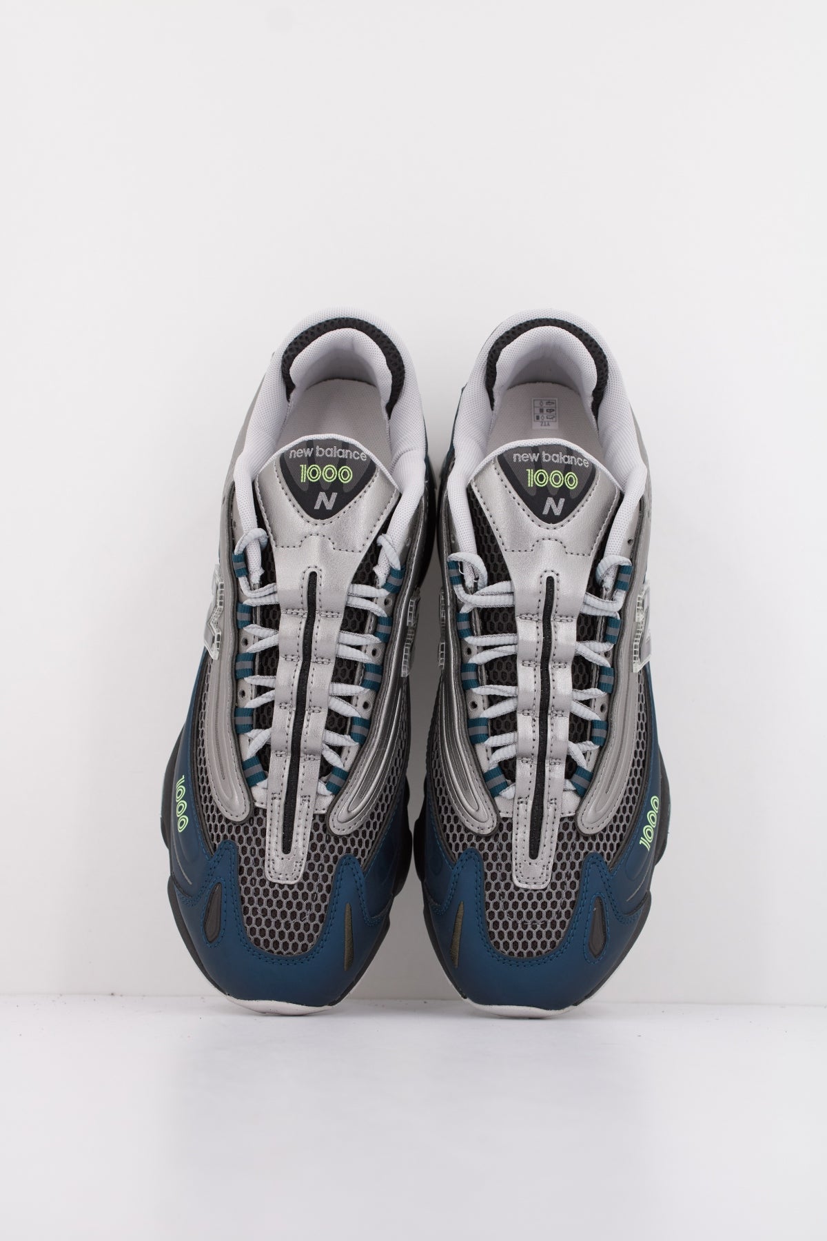 NEW BALANCE M en color AZUL  (3)