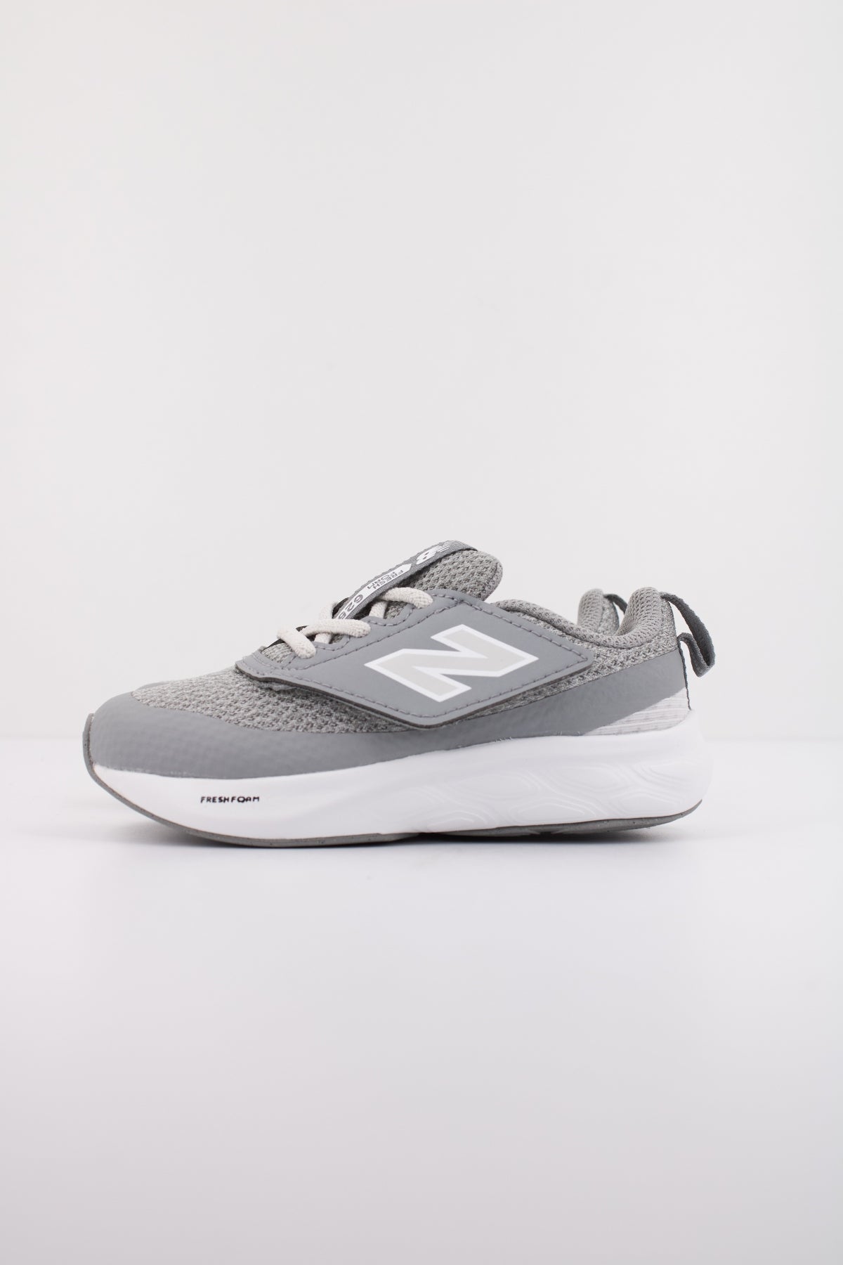 NEW BALANCE NW ED en color GRIS  (1)