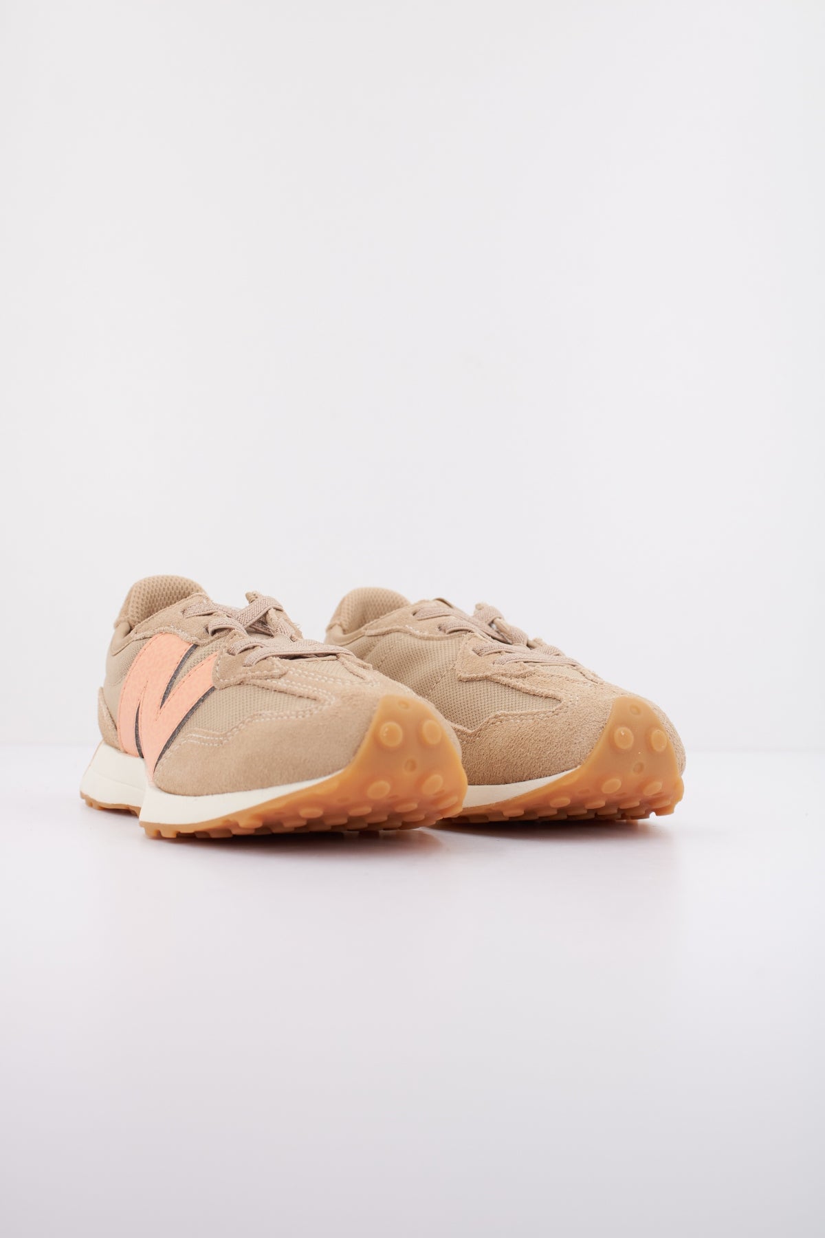 NEW BALANCE PH WO en color MARRON CLARO  (2)