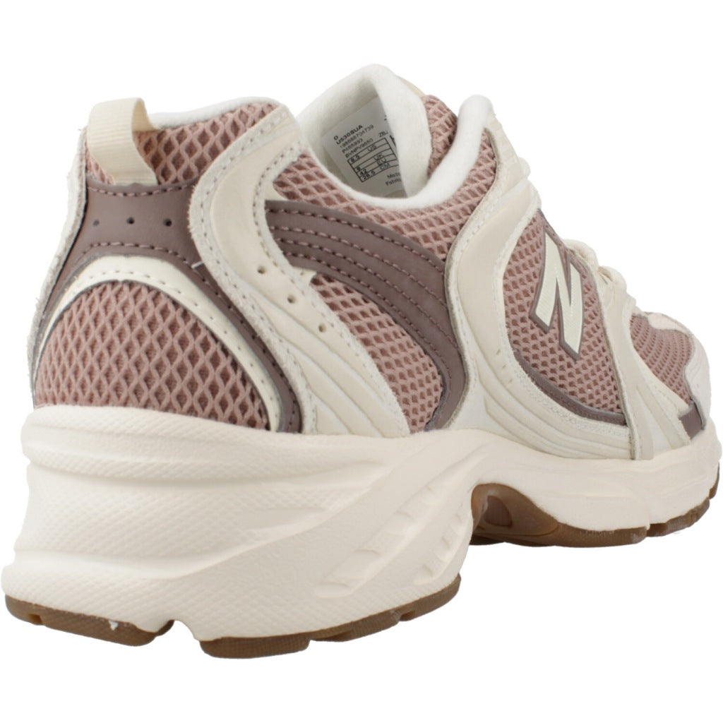 NEW BALANCE U en color MARRON  (3)