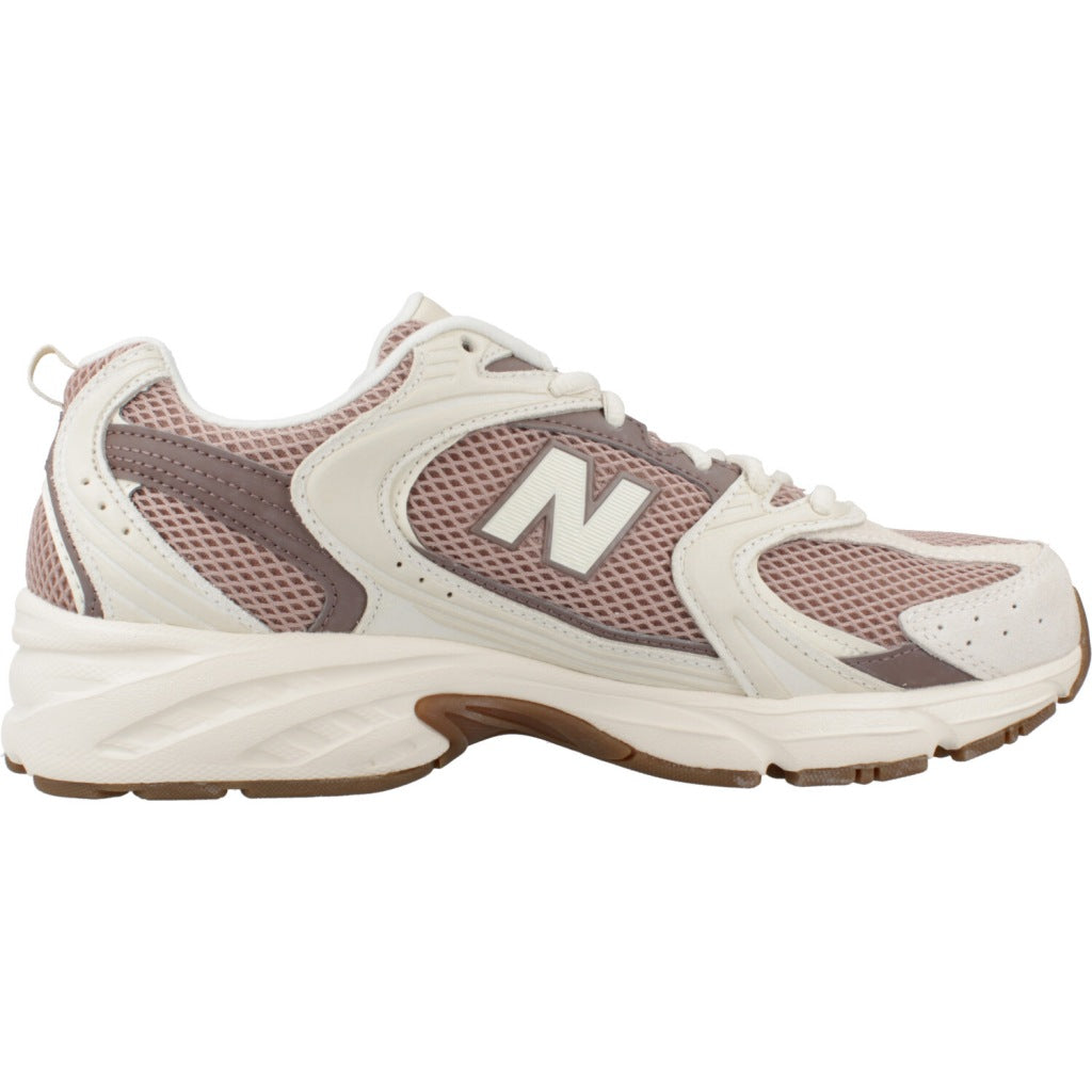 NEW BALANCE U en color MARRON  (4)