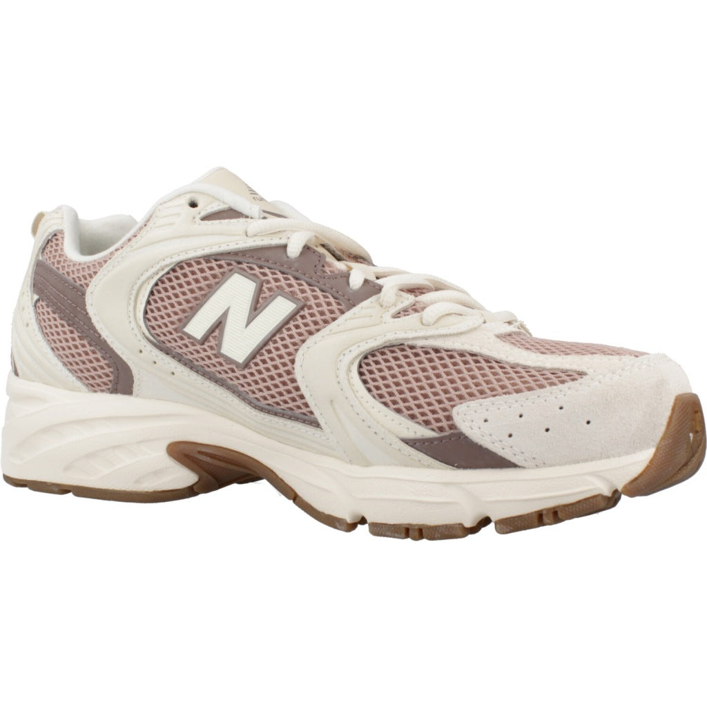 NEW BALANCE U en color MARRON  (5)