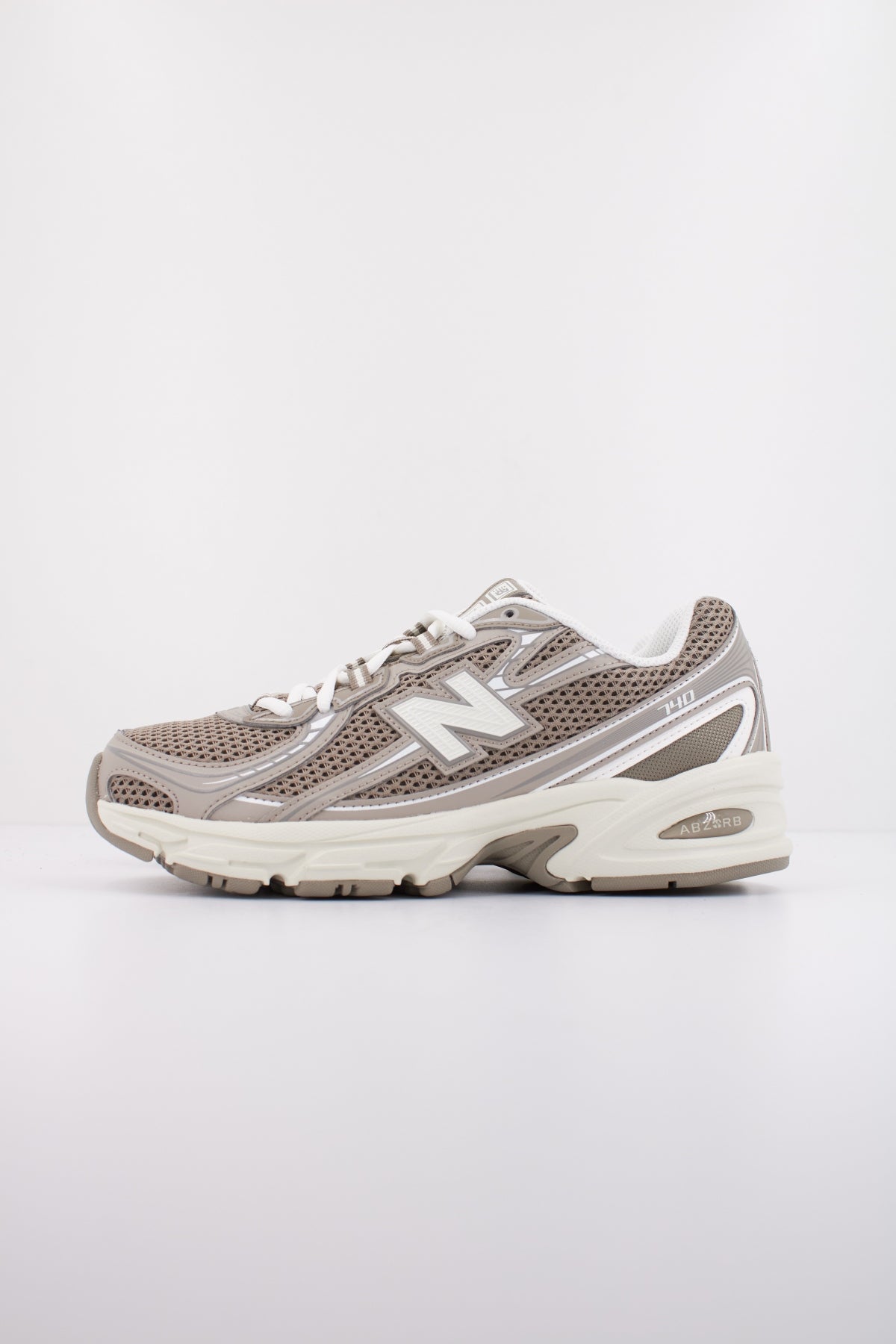 NEW BALANCE U en color MARRON  (1)