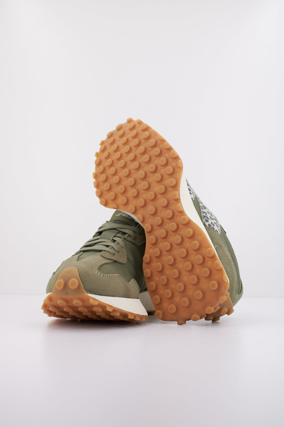 NEW BALANCE WS en color VERDE  (5)