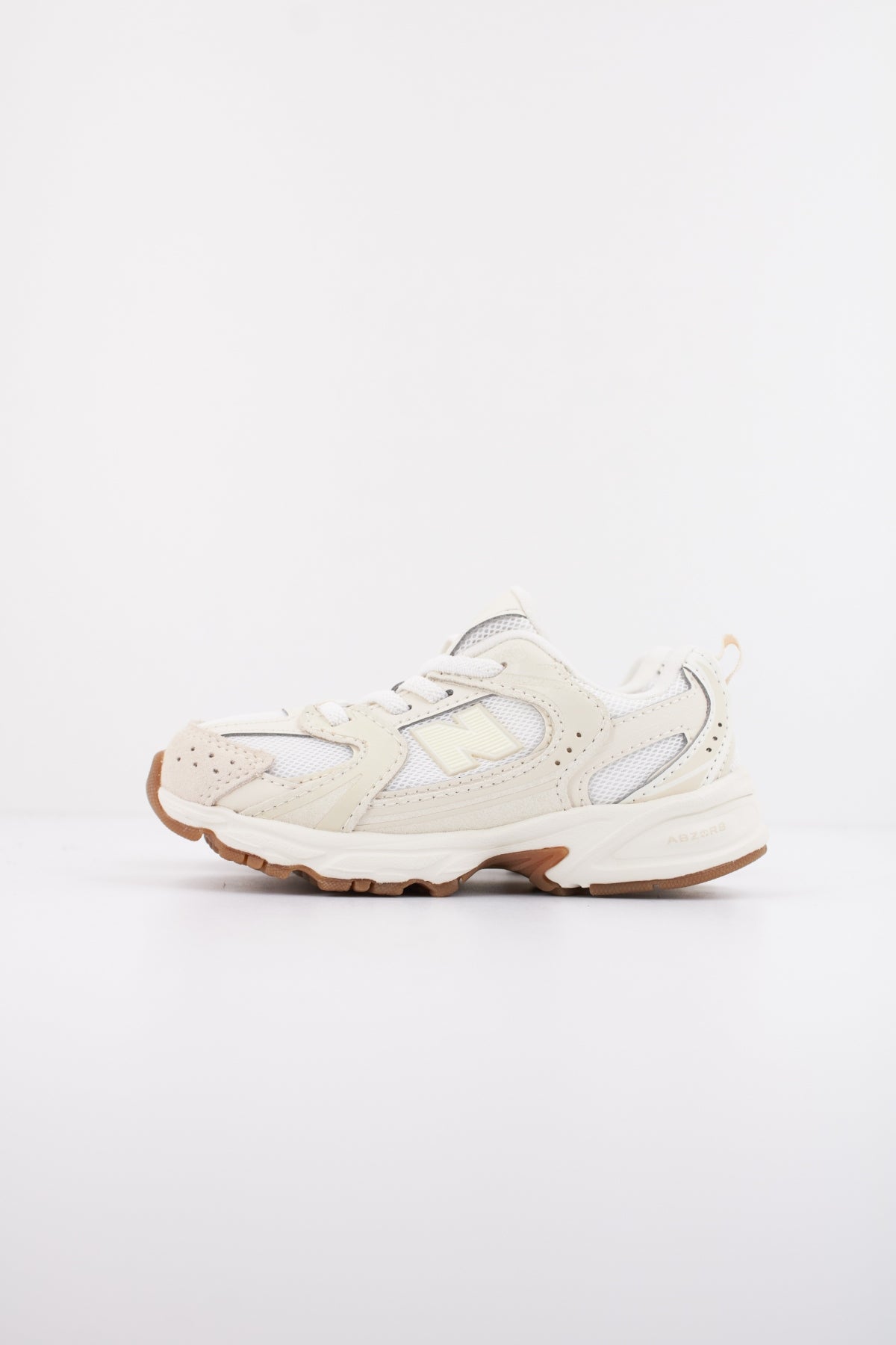 NEW BALANCE IZ en color BLANCO  (1)