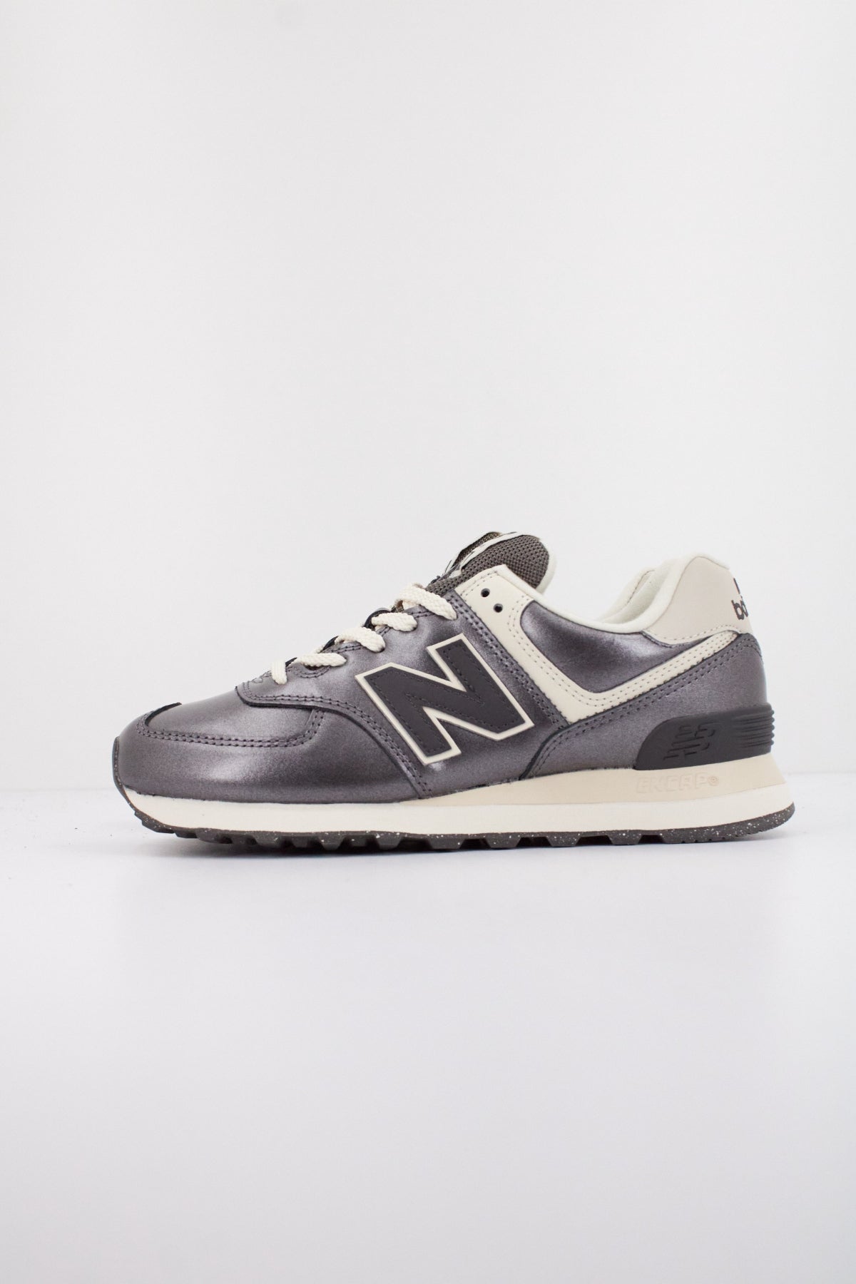 NEW BALANCE WL en color GRIS  (1)