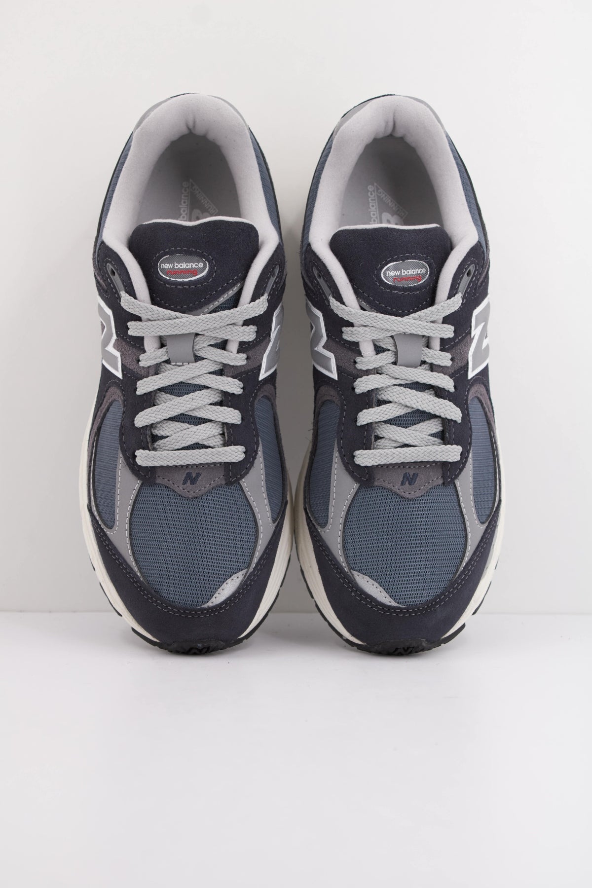 NEW BALANCE M RSF en color GRIS  (3)