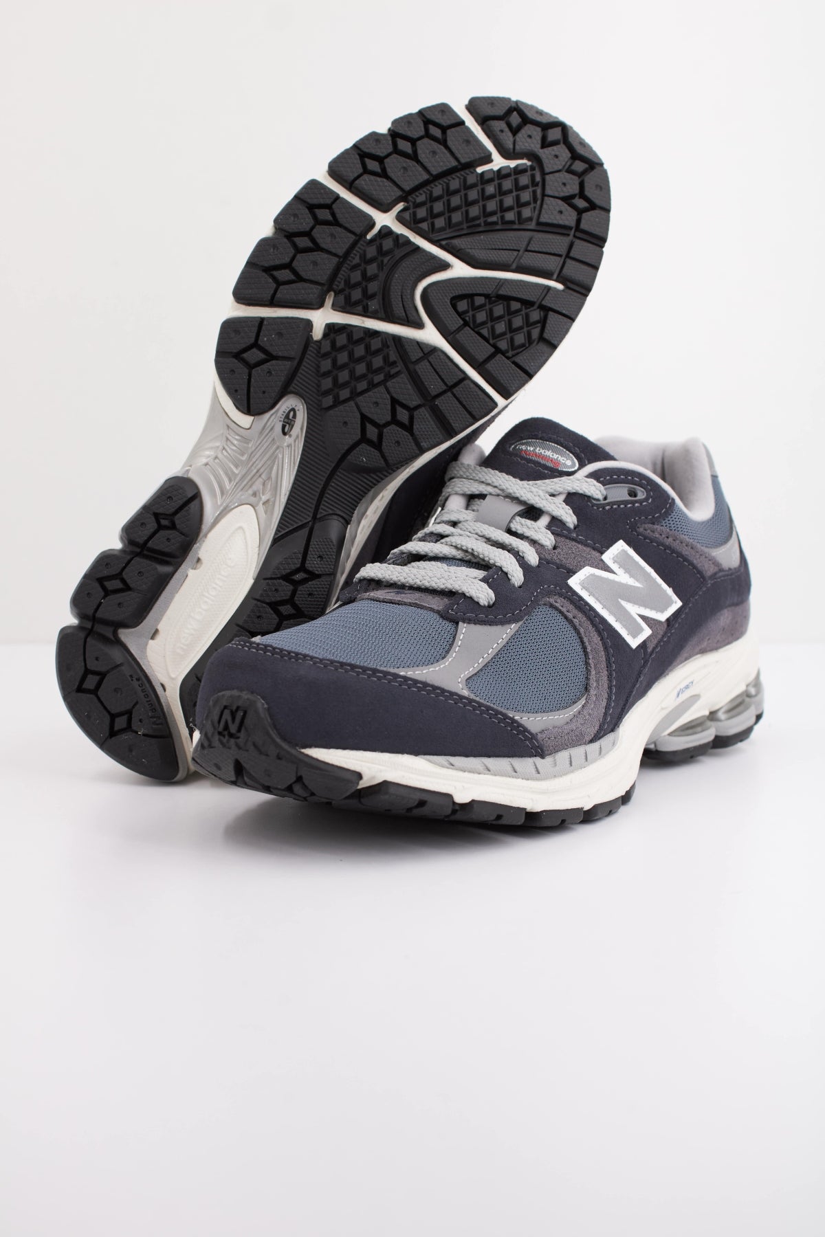 NEW BALANCE M RSF en color GRIS  (4)