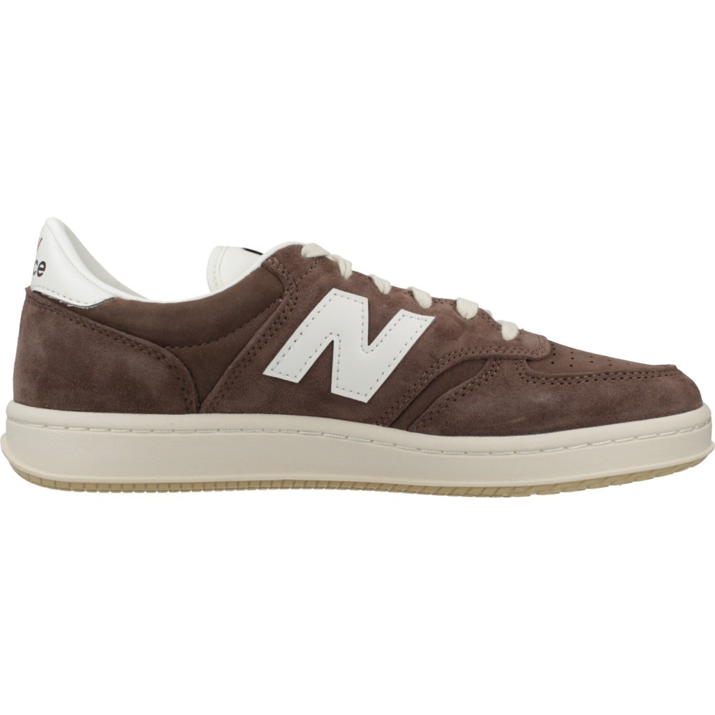 NEW BALANCE M  en color MARRON  (4)