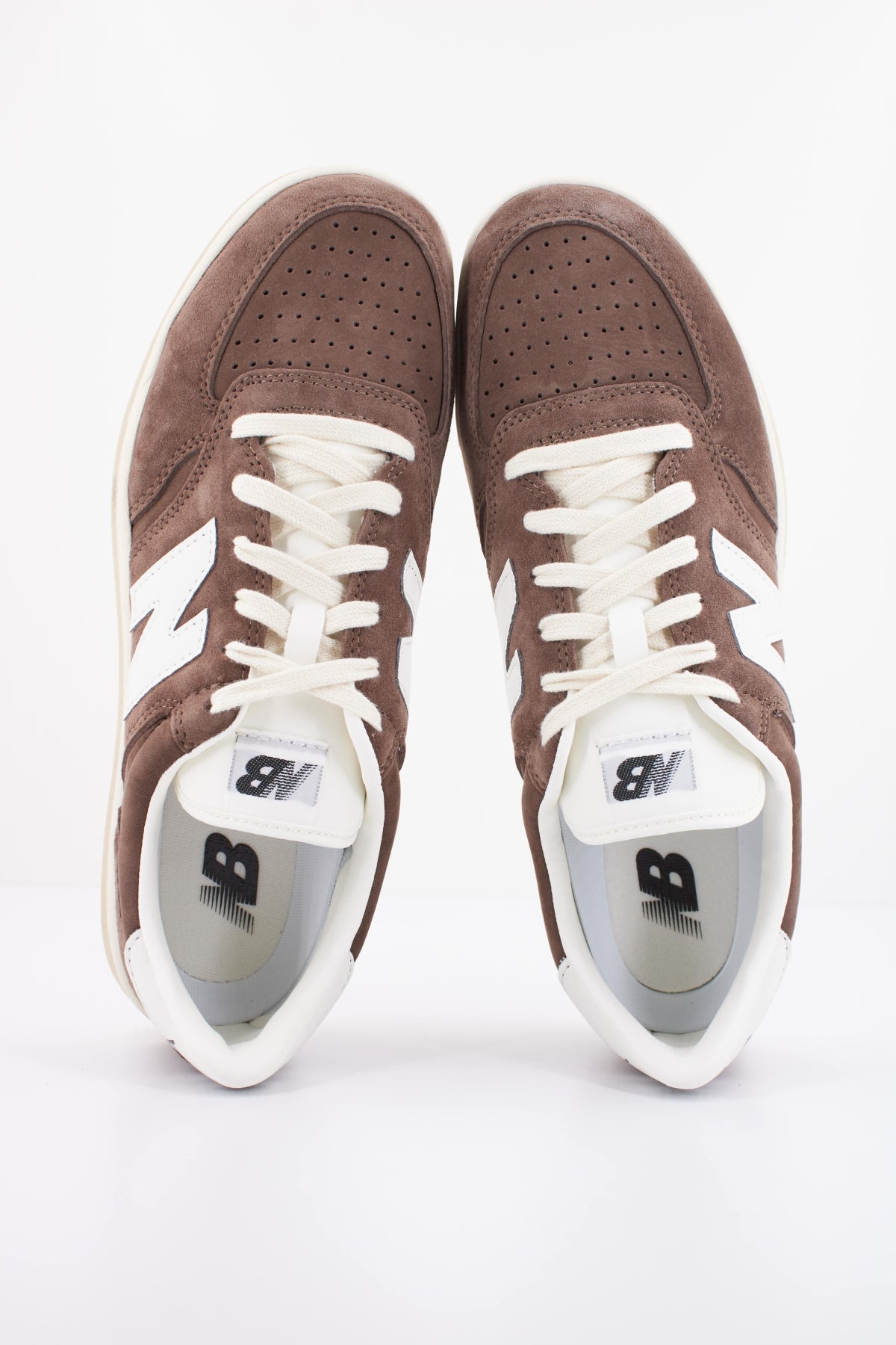 NEW BALANCE M  en color MARRON  (3)