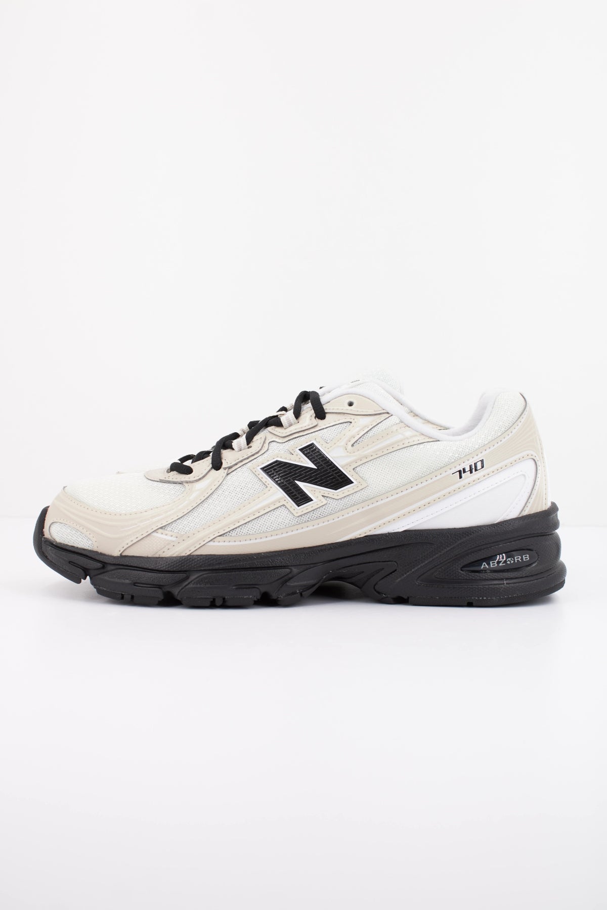 NEW BALANCE U  en color BEIS  (1)
