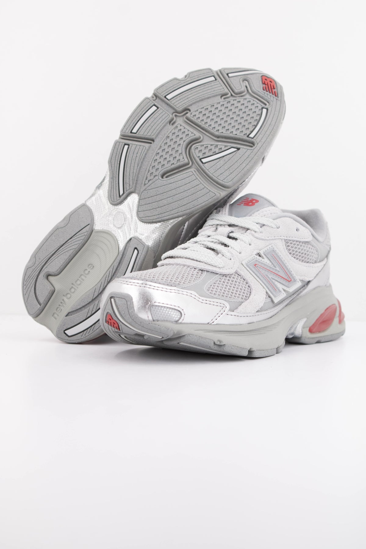 NEW BALANCE U en color GRIS  (5)