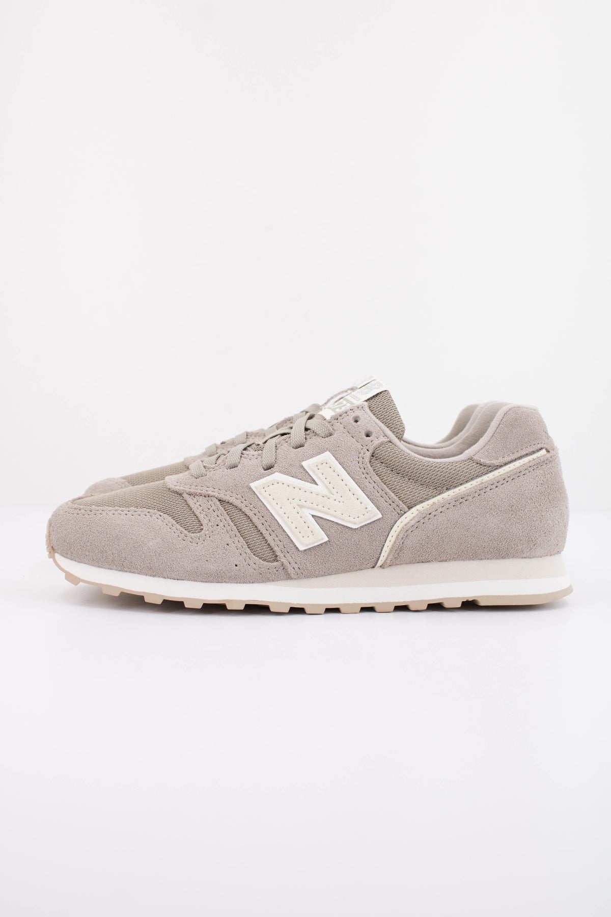 NEW BALANCE WL  en color VERDE  (1)